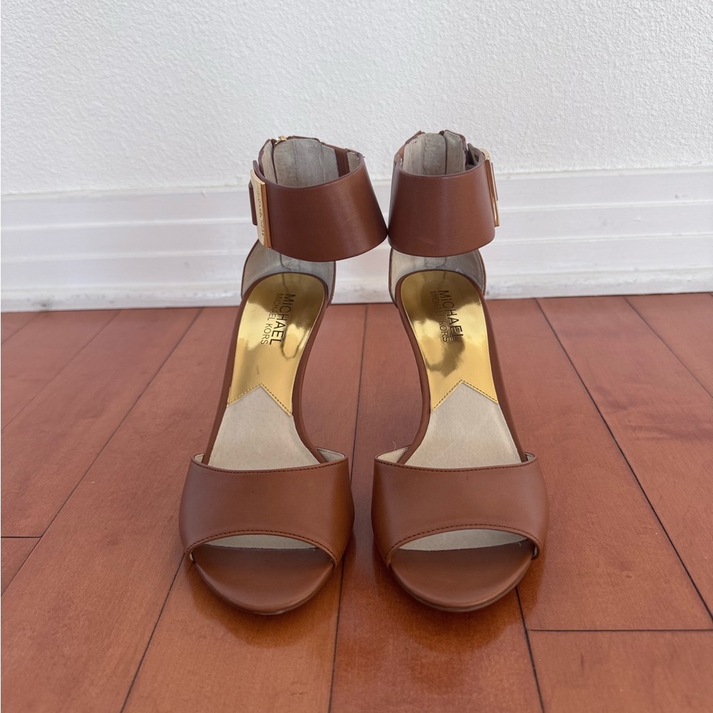 Michael Kors Brown Leather Heels